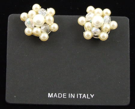 Pearl and crystal cluster pierced earring - GOLD backed