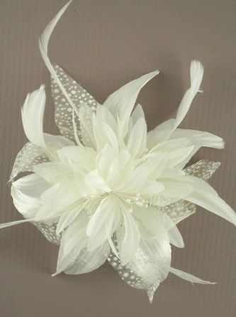 Cream Feather Flower Fascinator