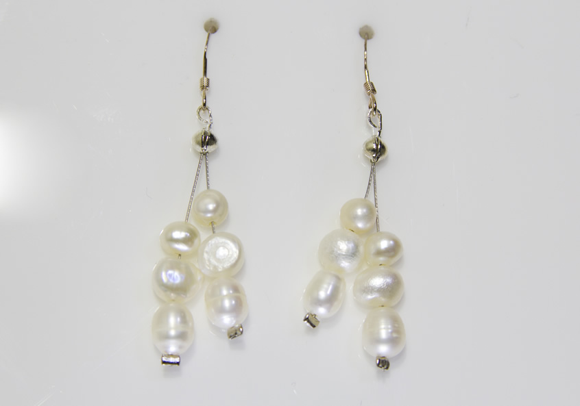 Image of Freshwater Pearl Earrings